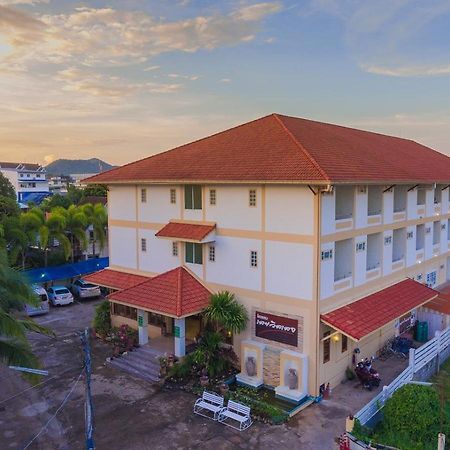 Loei Village Hotel Zewnętrze zdjęcie