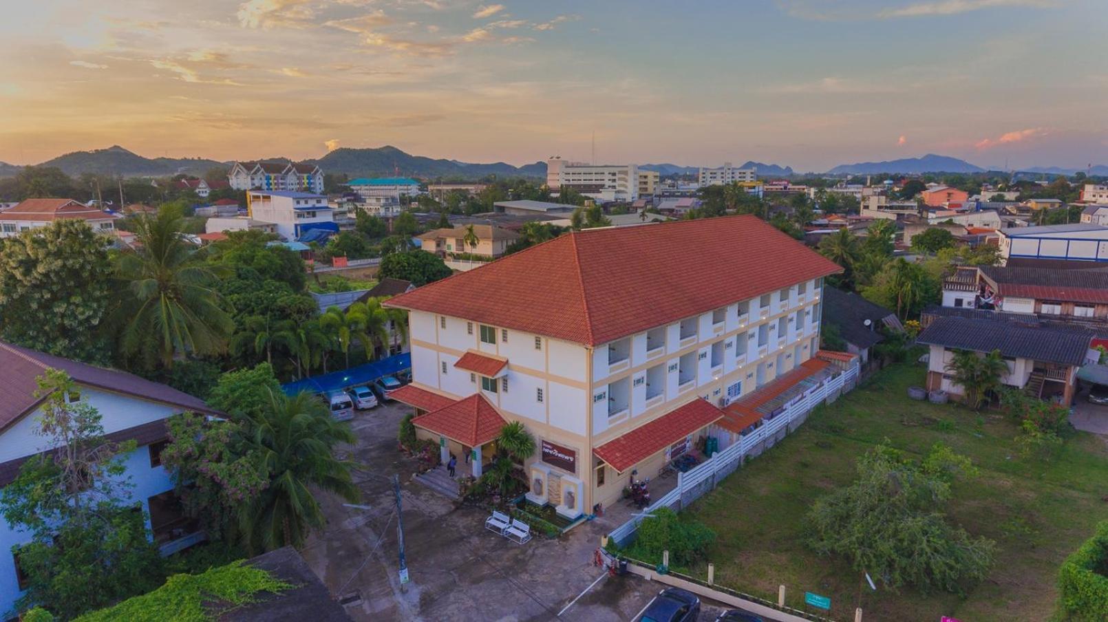 Loei Village Hotel Zewnętrze zdjęcie